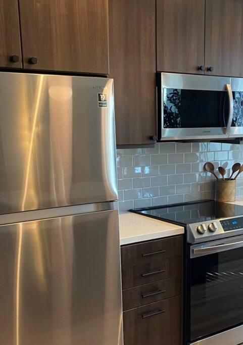 Mdr 2 Bd 2ba Oasis Poolview,spa,gym Apartamento